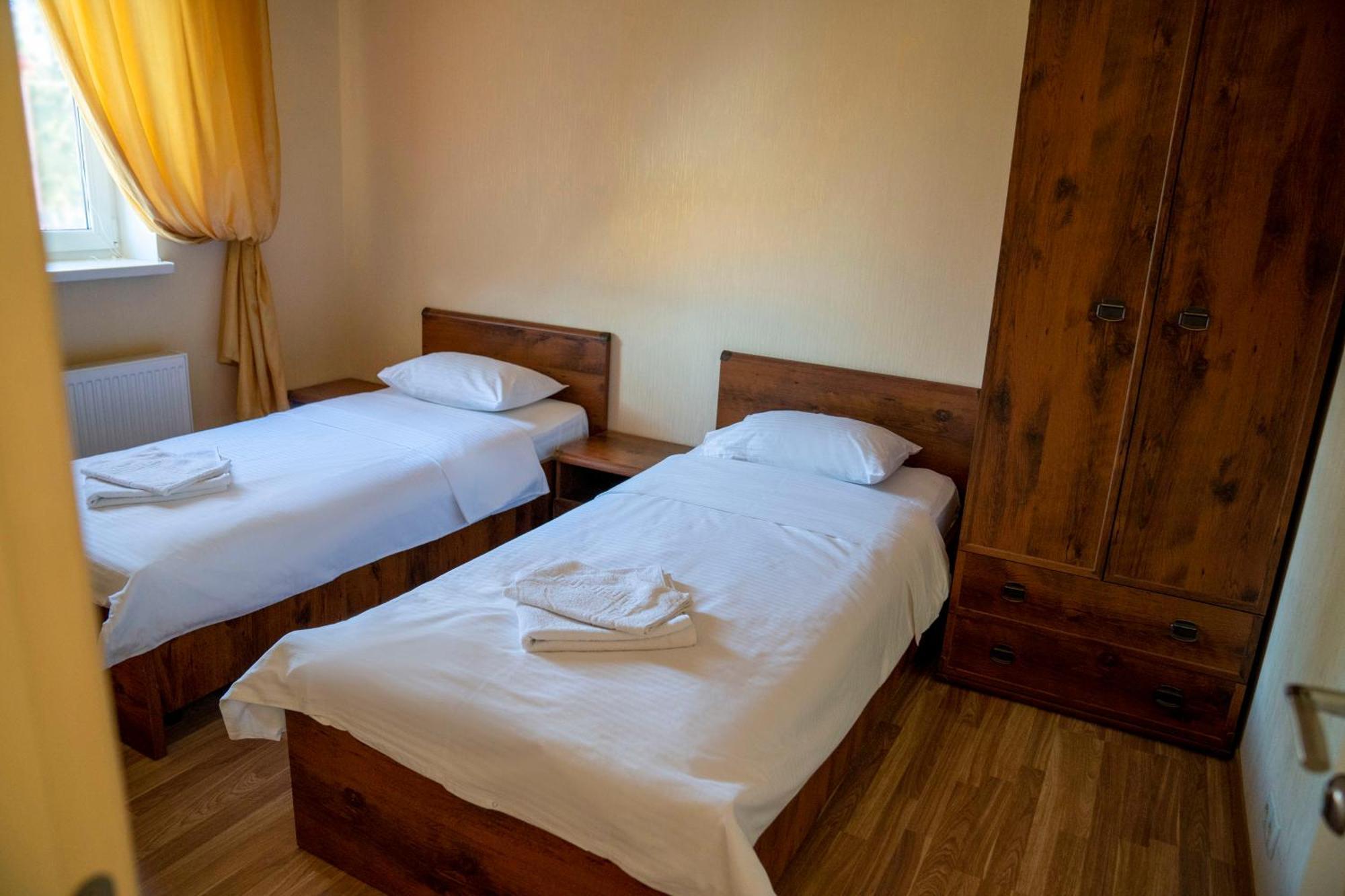 Guest House Kiev Forest Exterior photo